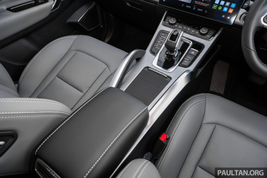 小改款 Proton X70 Premium X 顶配新车实拍, 售价12.7万 275784