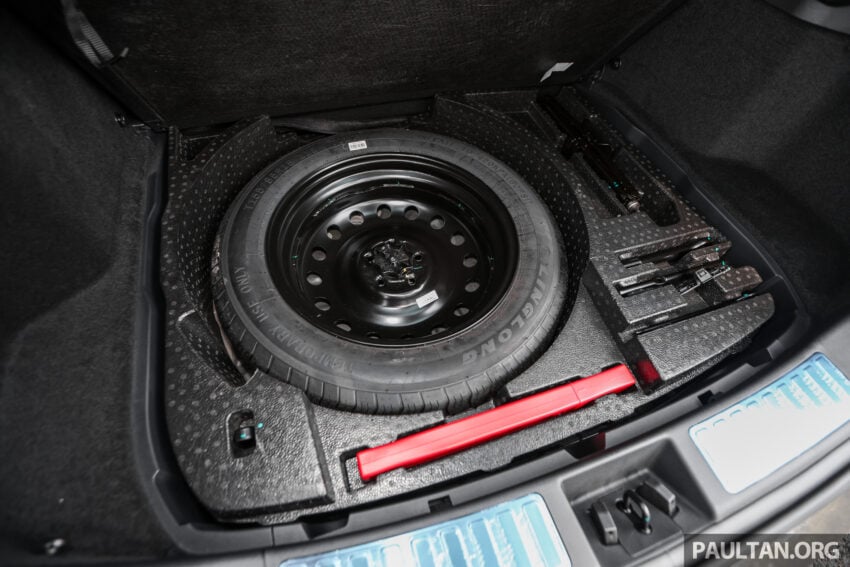 小改款 Proton X70 Premium X 顶配新车实拍, 售价12.7万 275835