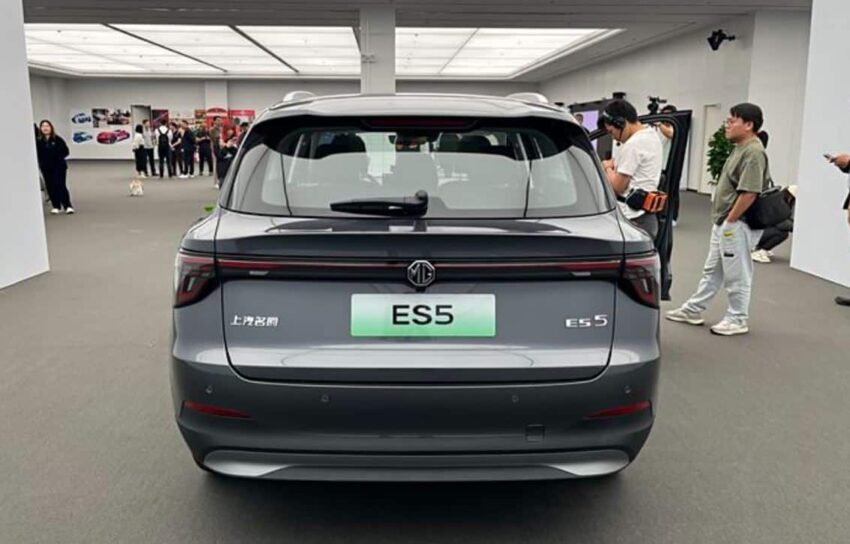 MG ES5 中国首次对媒体亮相, MG ZS EV 的后继车款, 续航里程最长525公里, 8秒破百, 原厂承诺电池终身不会自燃 278981