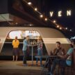 Tesla Robotaxi 与 Robovan 全球首发, 全自动无人驾驶电动车与电动巴士, 2026年开始投入量产, 售价3万美元以下