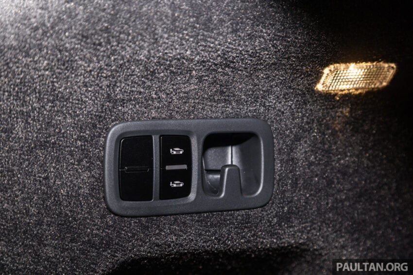 Bentley Bentayga Umbra 亮相大马, 全球仅限量销售10辆,  4.0L V8双涡轮增压引擎, 4.5秒破百, 含税价格368万令吉 282973