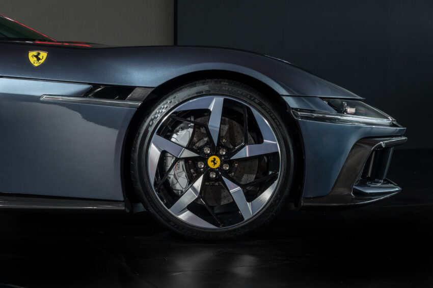 跃马最后的纯粹 GT！Ferrari 12Cilindri 登陆大马！搭载6.5L V12 NA引擎，可选硬顶或敞篷，含税售470万令吉起 283005