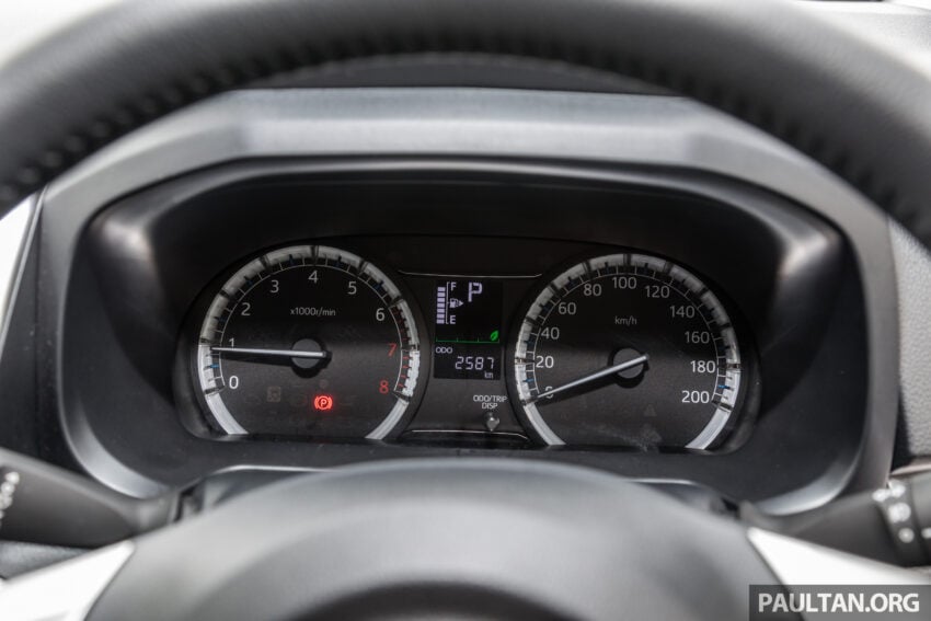 黑色 Perodua Aruz 新车完整实拍, 年尾可享RM4,000折扣 282692