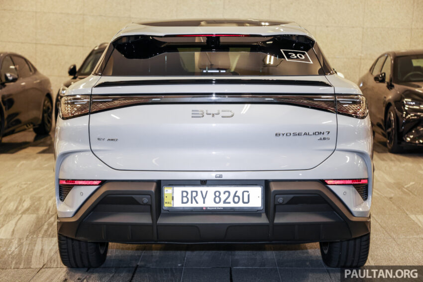 比亚迪 BYD Sealion 7 纯电SUV本地上市, 分后驱与四驱版, 续航里程最长567公里, 最快4.5秒破百, 售价从18.4万令吉起 281415