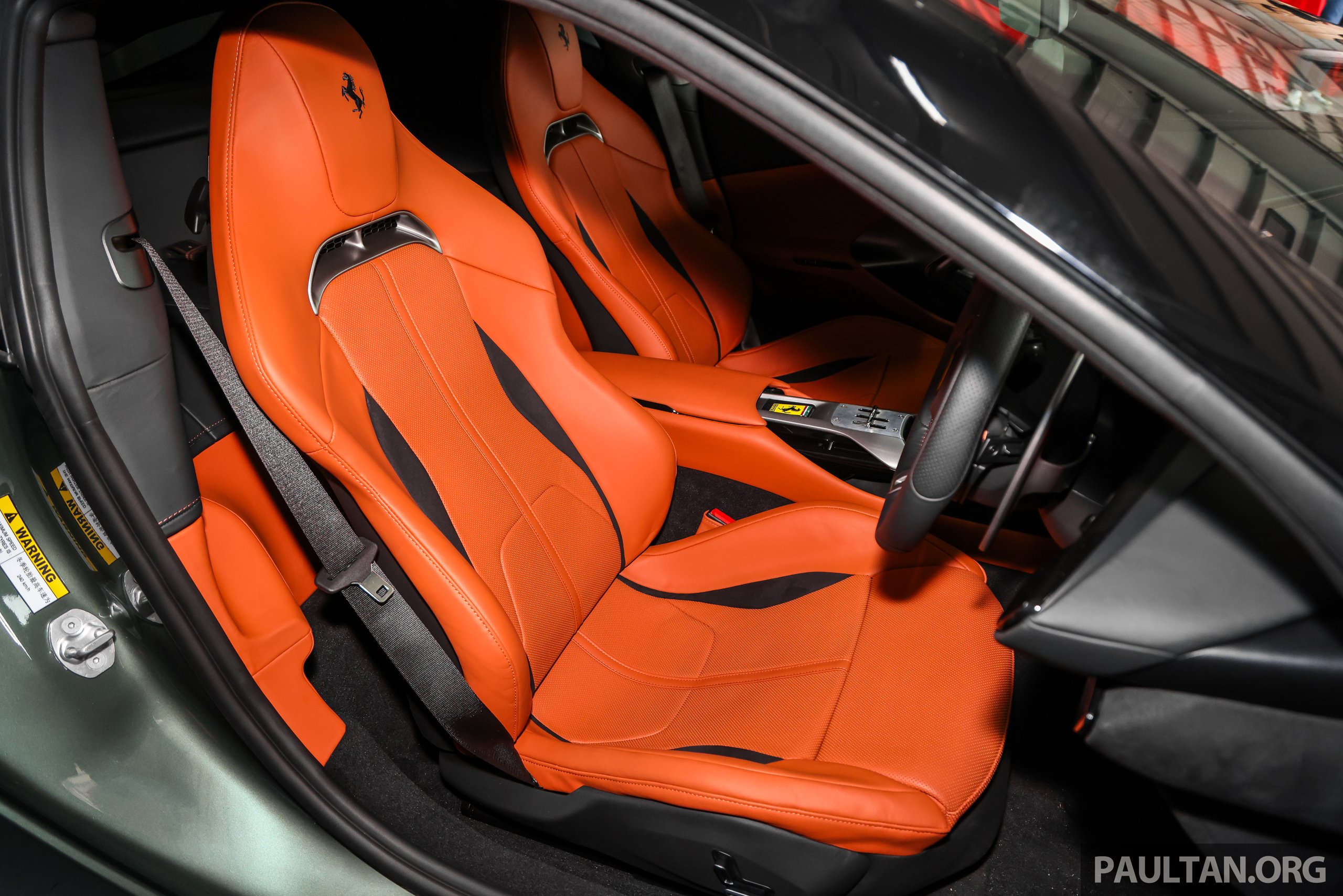 跃马最后的纯粹 GT！Ferrari 12Cilindri 登陆大马！搭载6.5L V12 NA引擎，可选硬顶或敞篷，含税售470万令吉起