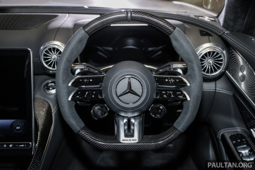 2024 Mercedes-AMG SL 63 4Matic+ 本地开卖, 4.0L V8双涡轮引擎, 3.6秒破百, 极速可达315km/h, 官方售价190万! 280807