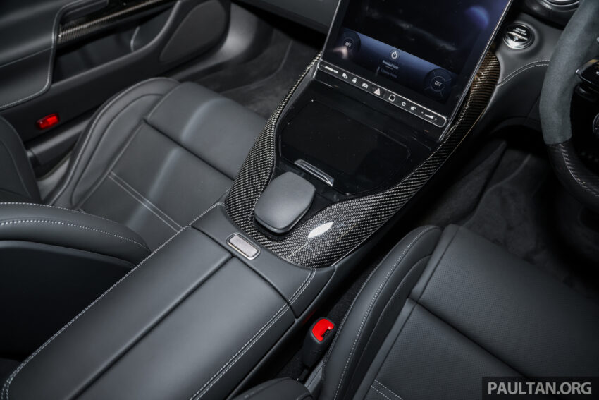 2024 Mercedes-AMG SL 63 4Matic+ 本地开卖, 4.0L V8双涡轮引擎, 3.6秒破百, 极速可达315km/h, 官方售价190万! 280811