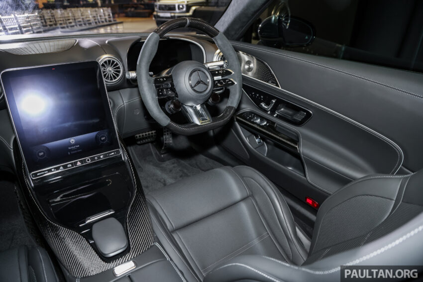 2024 Mercedes-AMG SL 63 4Matic+ 本地开卖, 4.0L V8双涡轮引擎, 3.6秒破百, 极速可达315km/h, 官方售价190万! 280815