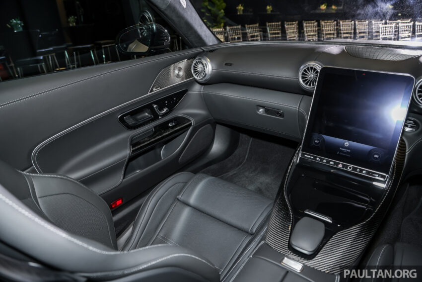 2024 Mercedes-AMG SL 63 4Matic+ 本地开卖, 4.0L V8双涡轮引擎, 3.6秒破百, 极速可达315km/h, 官方售价190万! 280817