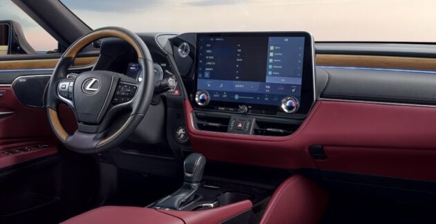 Lexus ES 小改款于广州车展首发, 外型小改, 内装更先进