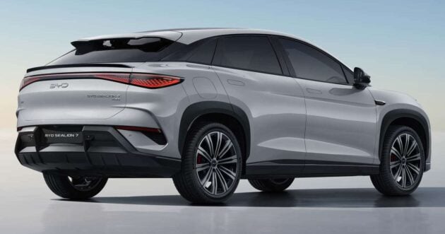 BYD Sealion 7 确认下周四正式发布, 五人座纯电SUV, 续航里程550公里, 530PS/690Nm, 4.5秒破百, 230kW DC快充