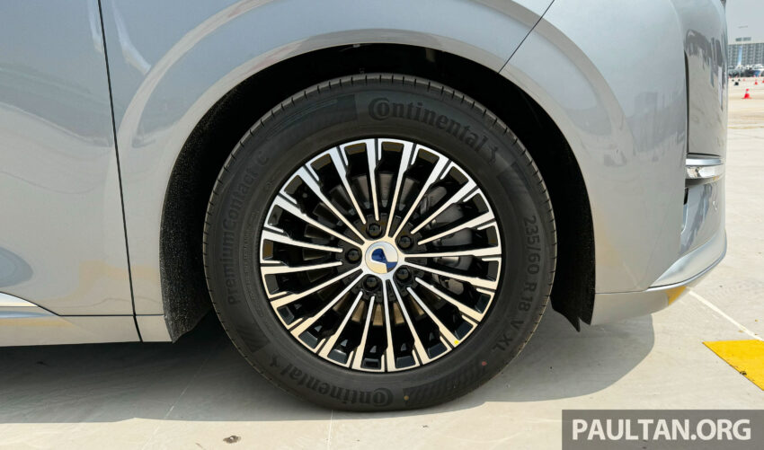 腾势 Denza D9 确认明年首季来马, 大型纯电七人座豪华MPV, 续航里程最长520公里, 最快6.9秒破百, 166kW快充 280533