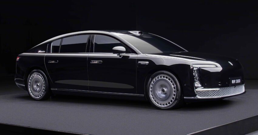 华为尊界 S800 旗舰四门房车首发, 定位超奢华四门房车, 锁定 Rolls Royce 与 Bentley 为对手, 预售价从61.2万令吉起 282812