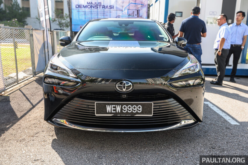 政府将向西马引进少量 Toyota Mirai 与移动式氢燃料站作测试用途, 目标在2050年达致与纯电动车及燃油车同等销量 281655