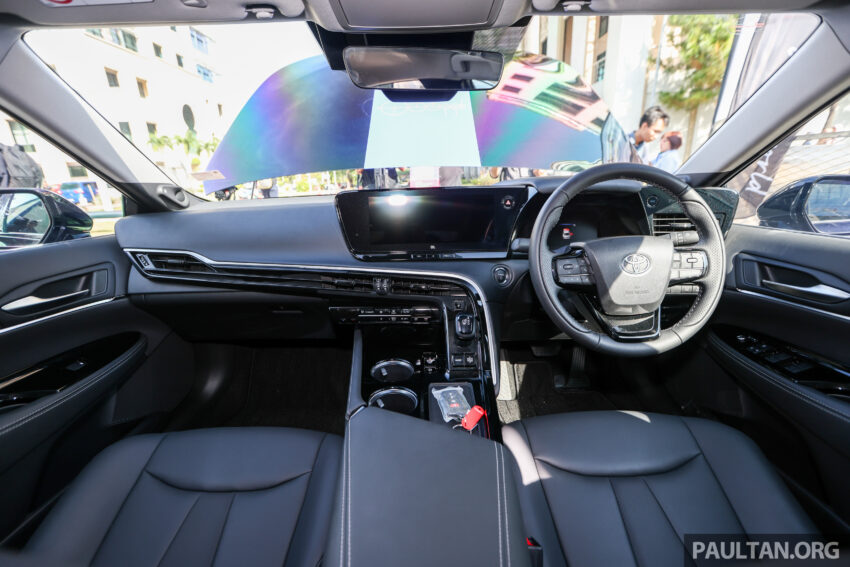 政府将向西马引进少量 Toyota Mirai 与移动式氢燃料站作测试用途, 目标在2050年达致与纯电动车及燃油车同等销量 281663