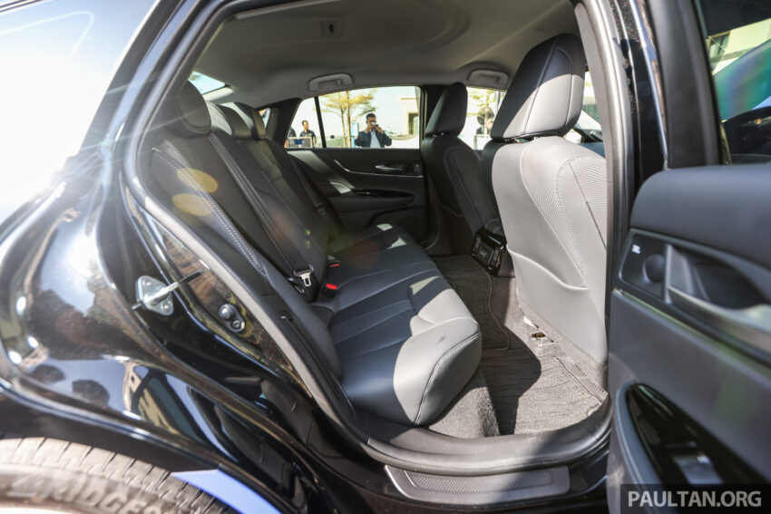 政府将向西马引进少量 Toyota Mirai 与移动式氢燃料站作测试用途, 目标在2050年达致与纯电动车及燃油车同等销量 281667