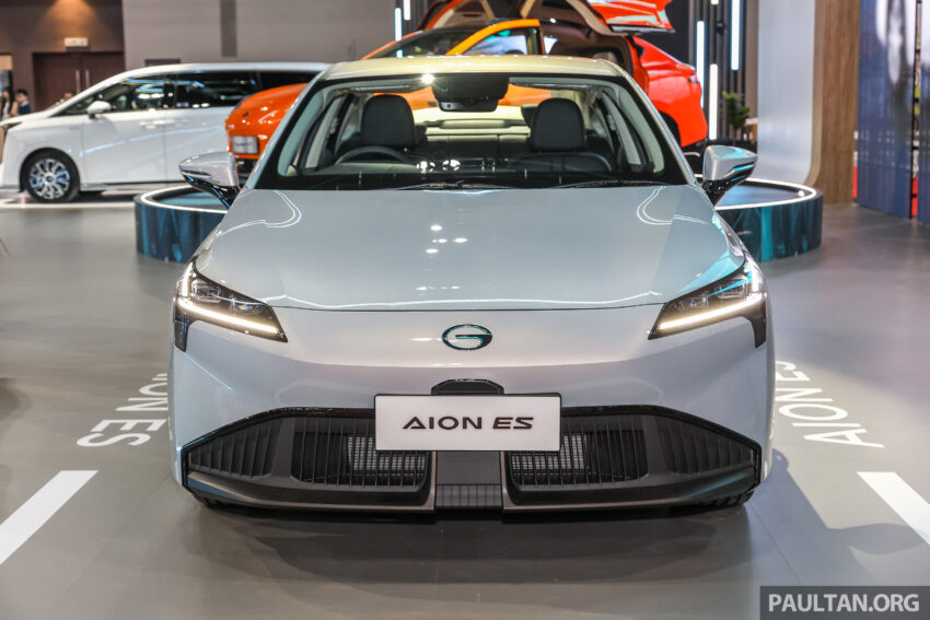 广汽埃安 GAC Aion ES 纯电四门房车本地正式发布, 续航里程可达442公里, 半小时充电至80%, 售价10.7万令吉 284426