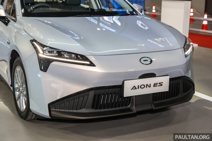 广汽埃安 GAC Aion ES 纯电四门房车本地正式发布, 续航里程可达442公里, 半小时充电至80%, 售价10.7万令吉 284428