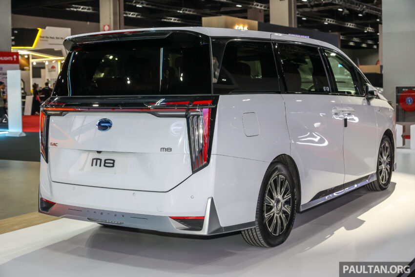 广汽 GAC M8 大型豪华MPV现身吉隆坡车展, 搭载PHEV混动系统, 油电综合续航里程超过1,000公里, 或明年首季来马 284341