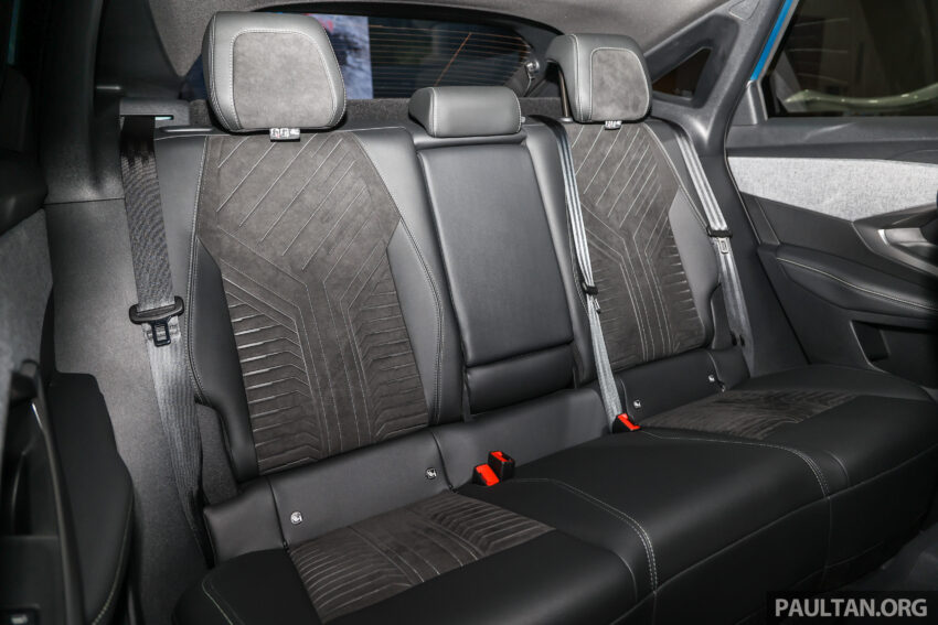 Peugeot e-3008 纯电SUV亮相吉隆坡车展, 续航里程最长可达700公里, 半小时充电至80%, 未来或有机会引进我国市场 284572