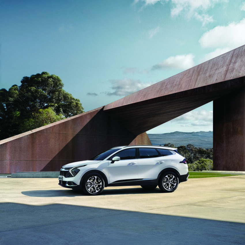 2025 Kia Sportage 本地大改款正式发布, 2.0L自然进气与1.6T涡轮增压引擎可选, 售价介于14.9万到18.9万令吉 283844