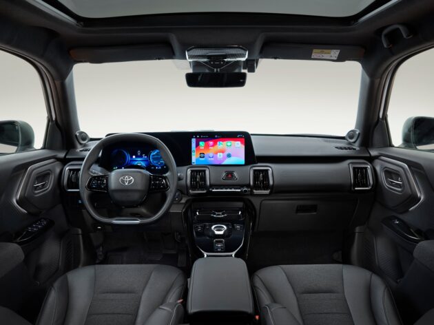 Toyota Urban Cruiser 首发, Suzuki eVitara 的孪生车款