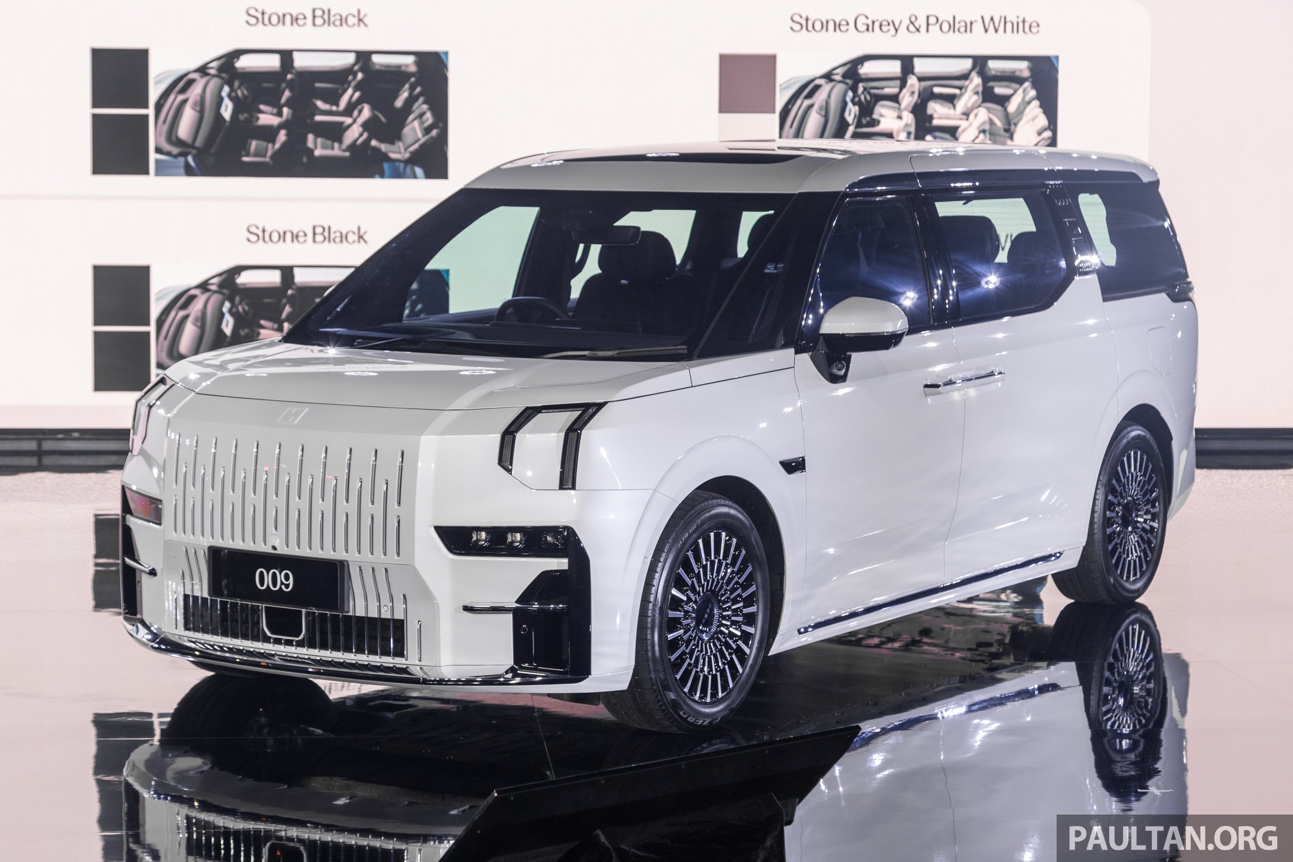 纯电豪华MPV，极氪 Zeekr 009 本地开卖！售价RM349k起