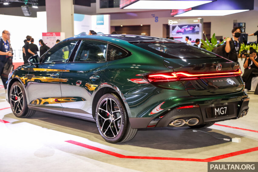 名爵 MG7 亮相我国车展, D-Segment四门房车, 有2.0L或1.5L涡轮增压引擎可选, 6.5秒破百, 原厂确认将会来马 284505