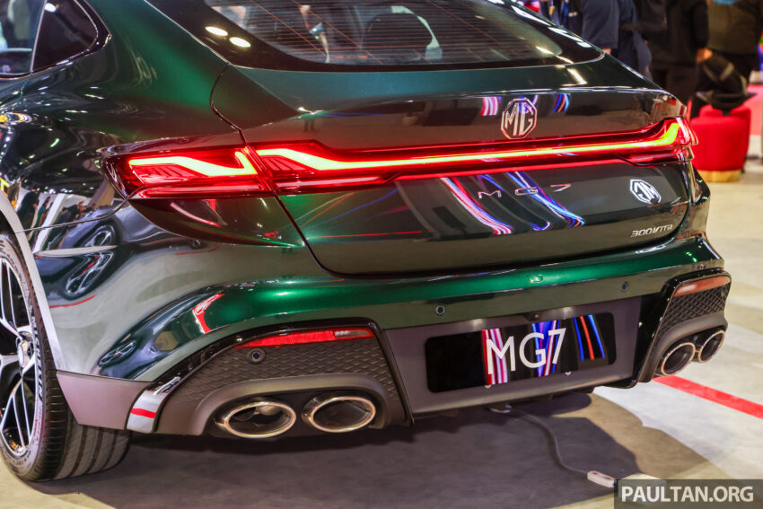 名爵 MG7 亮相我国车展, D-Segment四门房车, 有2.0L或1.5L涡轮增压引擎可选, 6.5秒破百, 原厂确认将会来马 284511