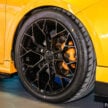 Proton S70 Concept 运动型概念车登场！金黄配色搭黑色细节化处理，配大尺寸轮毂、大尾翼、更激进外观空力套件
