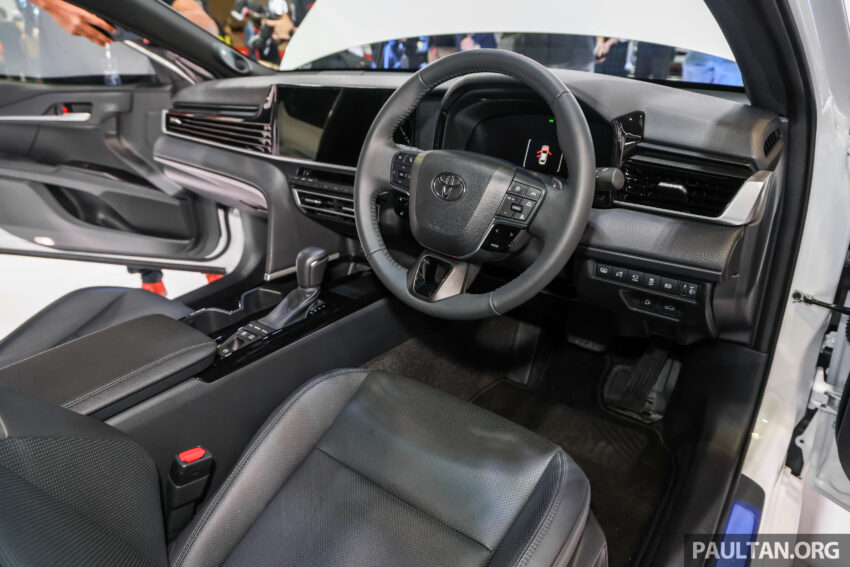 全新第九代 Toyota Camry XV80 正式于本地上市！只提供2.5L混动版，最大续航里程达1,250公里，售价RM248,800 284195