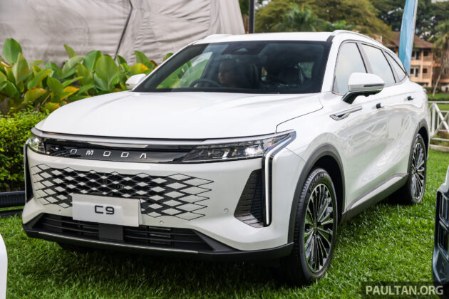 Omoda C9 首批新车正式量产下线, 预计明年1月开始交车