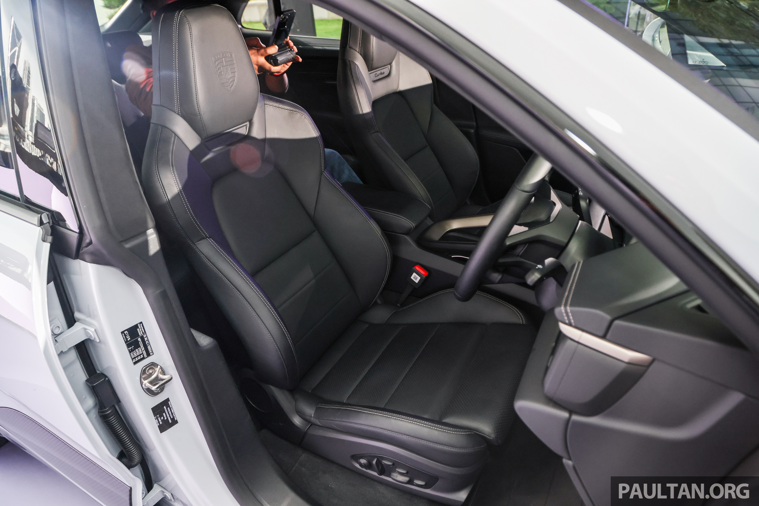 2025 Porsche Macan EV 本地上市！全系四个版本到齐，输出达639PS/1,130Nm，641公里续航里程，售RM430k起