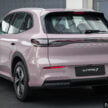 原厂宣布扩大早鸟优惠, 如今首6,000名订购 Proton eMAS 7 车主可享RM4,000折扣, 获赠7kW AC充电盒与V2L插座等