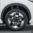 原厂宣布扩大早鸟优惠, 如今首6,000名订购 Proton eMAS 7 车主可享RM4,000折扣, 获赠7kW AC充电盒与V2L插座等