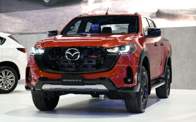 2025 Mazda BT-50 小改款登陆泰国, 1.9L引擎被新的2.2L柴油引擎取代, 动力油耗皆小幅提升, 售价从9.81万令吉起