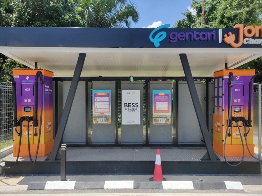 覆盖西马主要高速大道的电动车 DC 快速充电器所在位置 285868