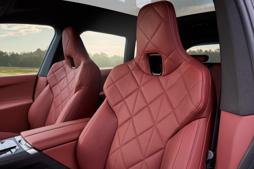 2025 BMW iX 小改款登场！三种版本齐发，动力更强、续航更长！最大输出功率达659 PS，701公里WLTP续航里程 287968