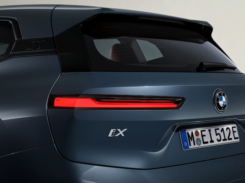 2025 BMW iX 小改款登场！三种版本齐发，动力更强、续航更长！最大输出功率达659 PS，701公里WLTP续航里程 287983