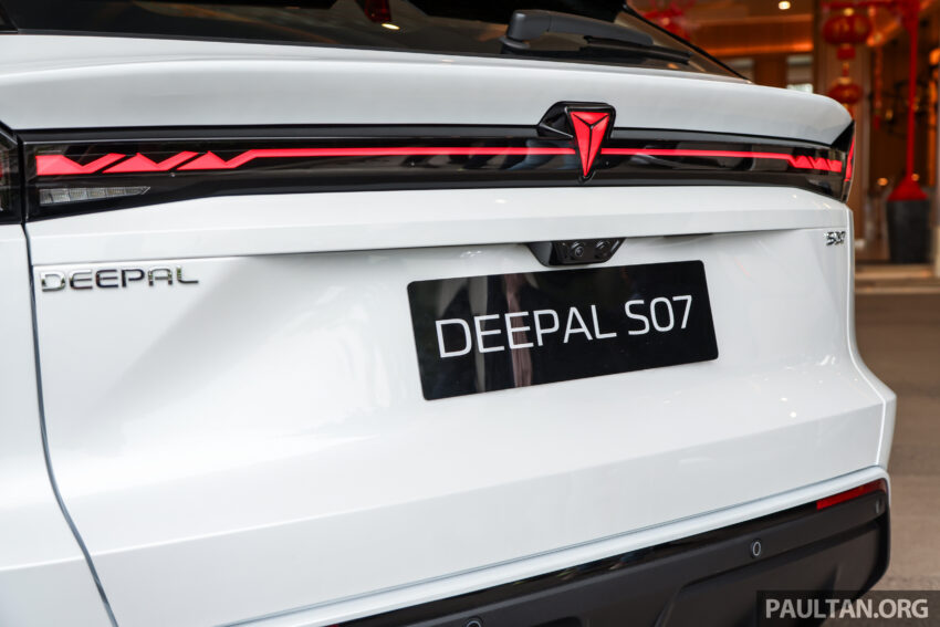 发布在即？深蓝 Deepal S07 本地亮相！475公里WLTP续航里程、258 PS马力；剑指 Tesla Model Y、比亚迪海狮 287748