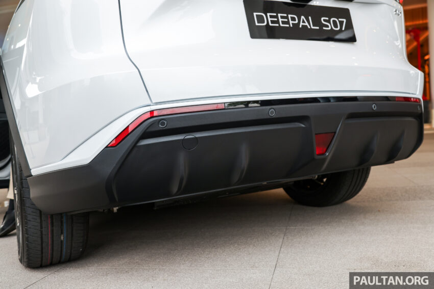 发布在即？深蓝 Deepal S07 本地亮相！475公里WLTP续航里程、258 PS马力；剑指 Tesla Model Y、比亚迪海狮 287750