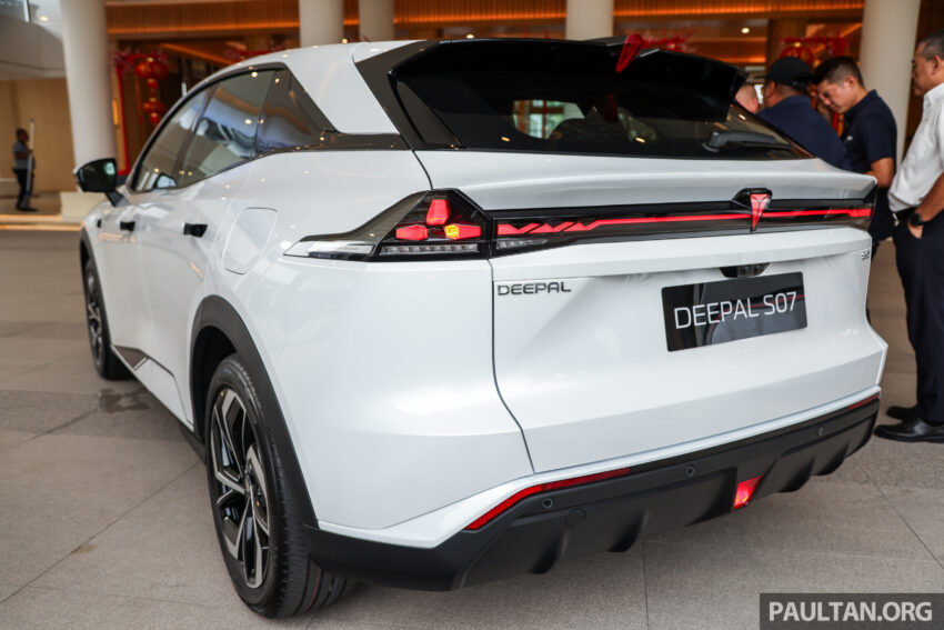 发布在即？深蓝 Deepal S07 本地亮相！475公里WLTP续航里程、258 PS马力；剑指 Tesla Model Y、比亚迪海狮 287724