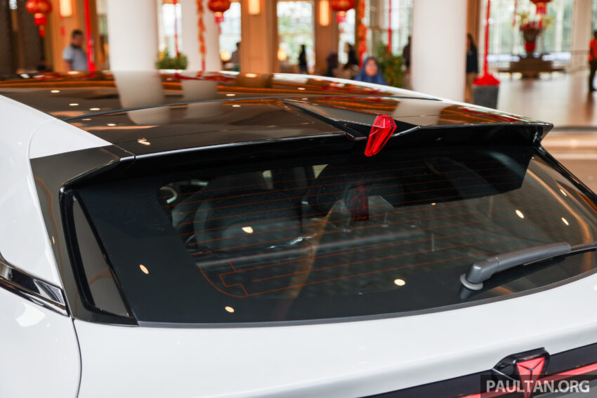 发布在即？深蓝 Deepal S07 本地亮相！475公里WLTP续航里程、258 PS马力；剑指 Tesla Model Y、比亚迪海狮 287751