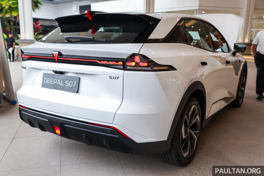发布在即？深蓝 Deepal S07 本地亮相！475公里WLTP续航里程、258 PS马力；剑指 Tesla Model Y、比亚迪海狮 287725