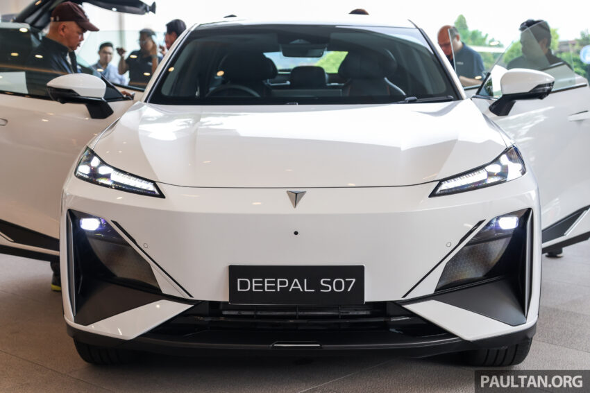 发布在即？深蓝 Deepal S07 本地亮相！475公里WLTP续航里程、258 PS马力；剑指 Tesla Model Y、比亚迪海狮 287726