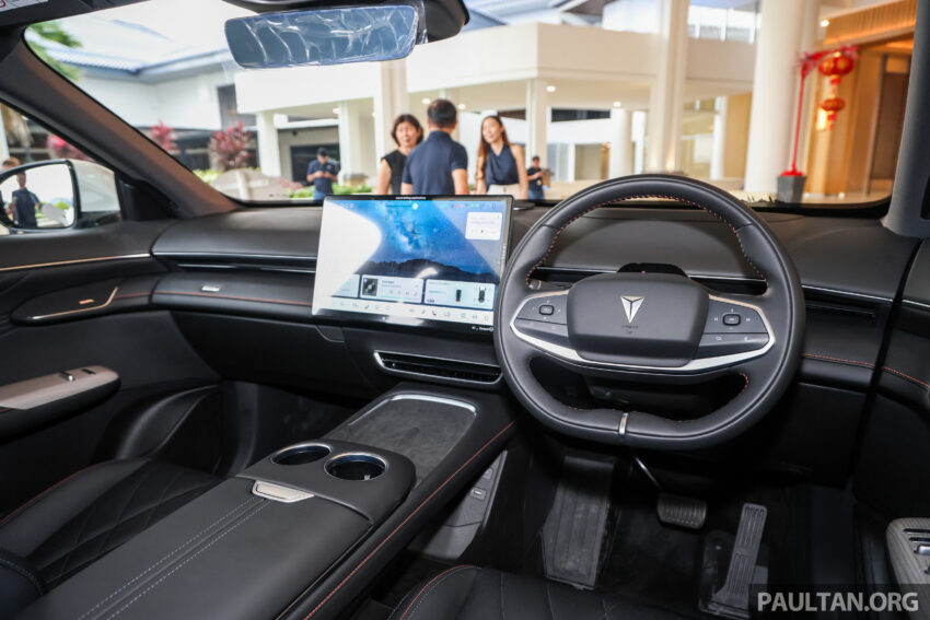 发布在即？深蓝 Deepal S07 本地亮相！475公里WLTP续航里程、258 PS马力；剑指 Tesla Model Y、比亚迪海狮 287784