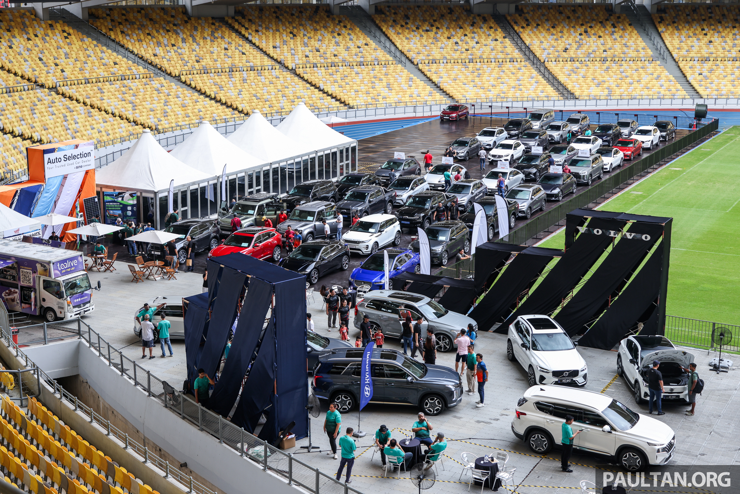 Sime Motors AutoArena 今天隆重开幕！首次于武吉加里尔体育场内举办的汽车盛会，现场提供独家促销至1月12日