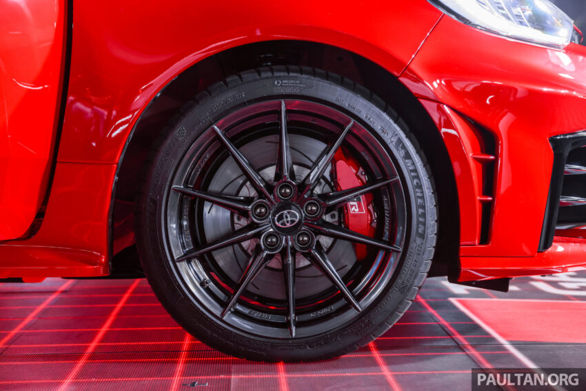 2025 Toyota GR Yaris 小改款本地正式发布, 暂时只有手排版本, 未来将引进自排版, 马力与扭力小幅上涨, 售价31.6万 286023