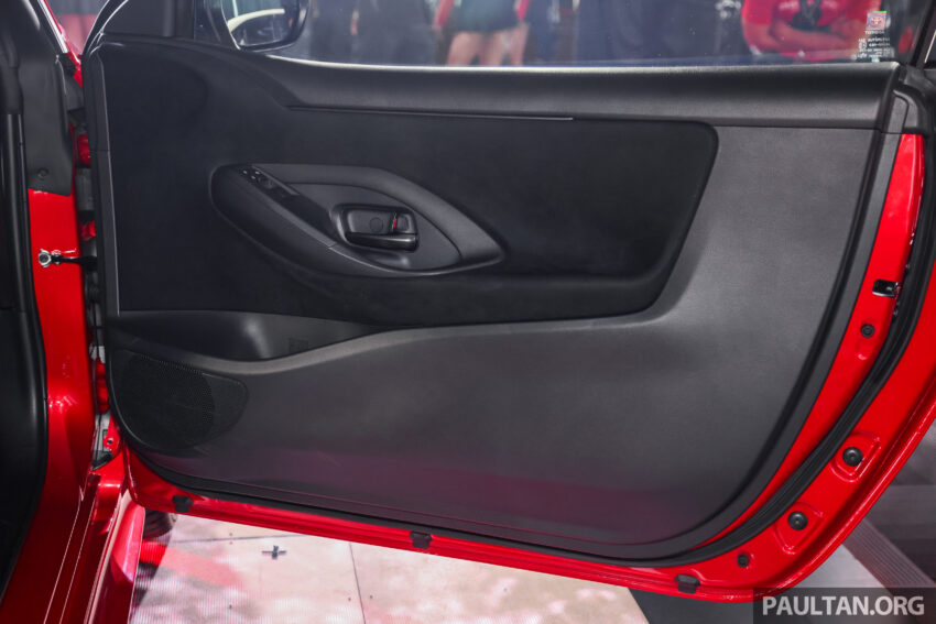 2025 Toyota GR Yaris 小改款本地正式发布, 暂时只有手排版本, 未来将引进自排版, 马力与扭力小幅上涨, 售价31.6万 286071