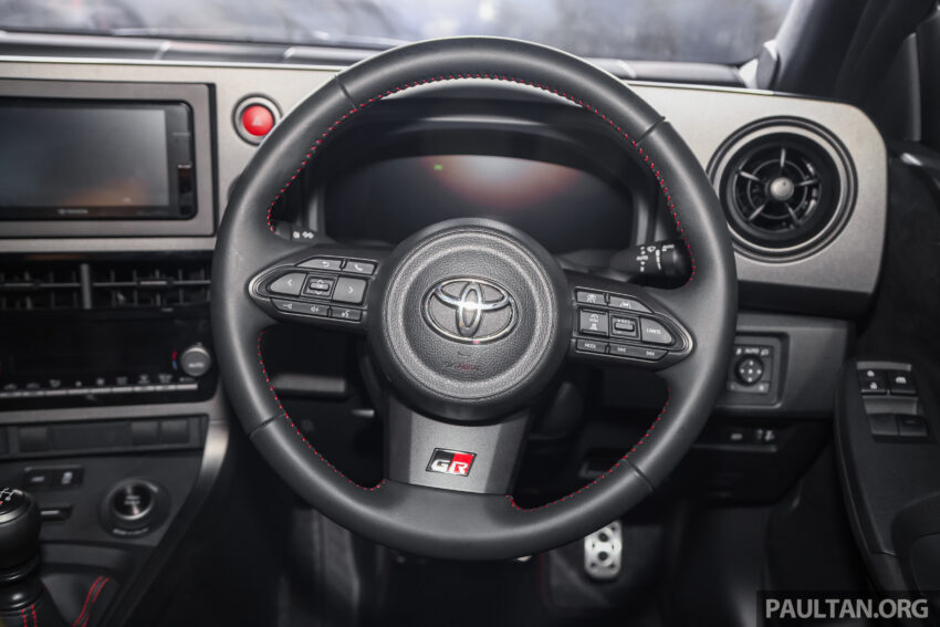 2025 Toyota GR Yaris 小改款本地正式发布, 暂时只有手排版本, 未来将引进自排版, 马力与扭力小幅上涨, 售价31.6万 286043